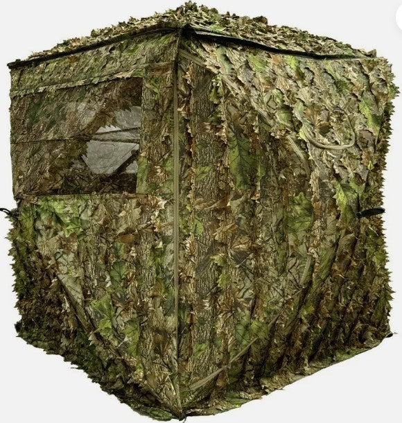 Pop Up Hunting Blind with Leafy Camouflage